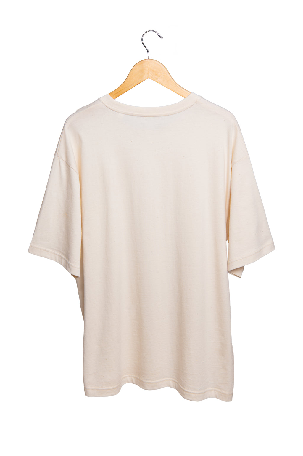 Oversize Courage T-Shirt von Asign mit blauem Logo Aufdruck auf dem Rücken. Frontansicht